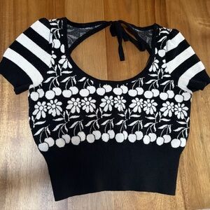 MAEVE Anthro Trixie Cropped Tie Back Sweater Cherries Daisies Retro Pin Up Sz XS